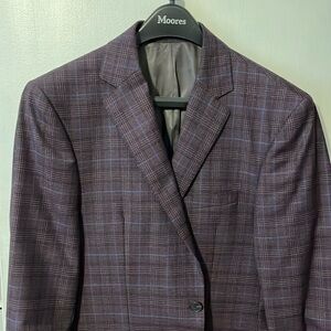 40R sports coat. purple with blue window pane design. Worn once